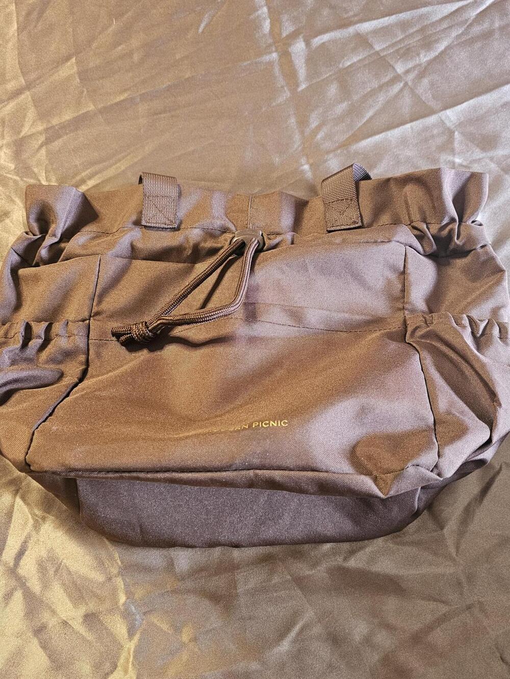 Modern Picnic Brown Drawstring Tote Lunch Bag